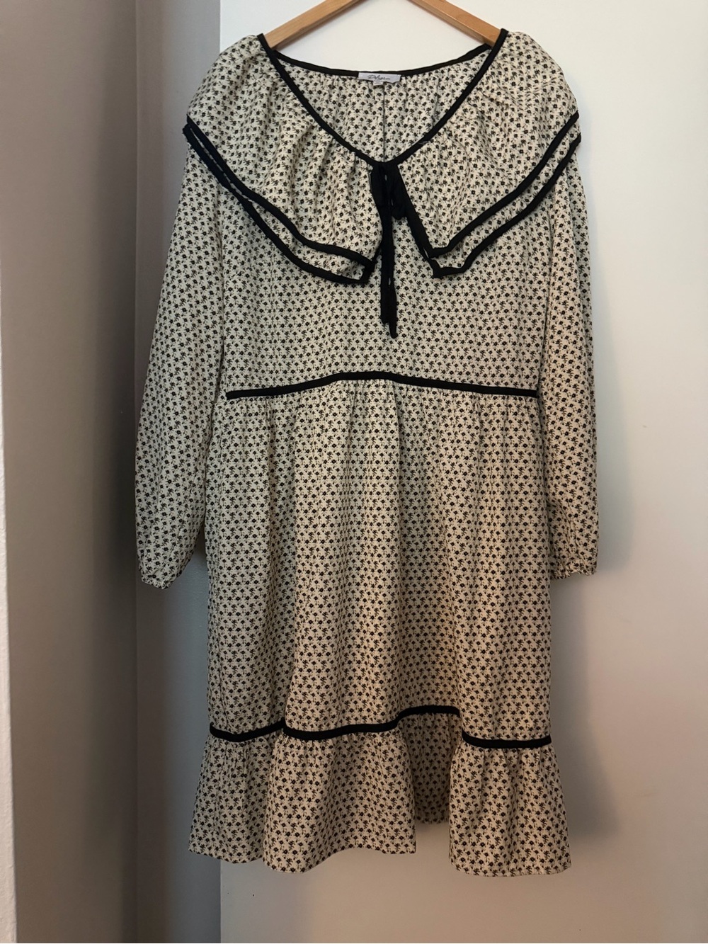 Polagram Cream and Black Floral Ruffle Top